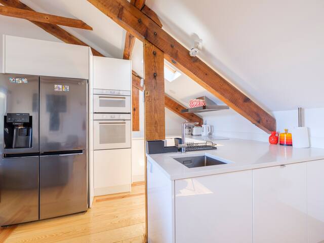 Terrace Apart With View/AC /4 Bedroom+4 Baths gallery image 2