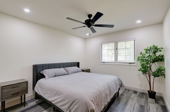 מזרן קינג סייז. 