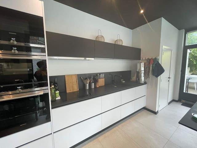 Listing in Liege