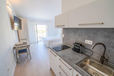 Successful Airbnb property: Emmarina Apartment THREE in Grad Vodice