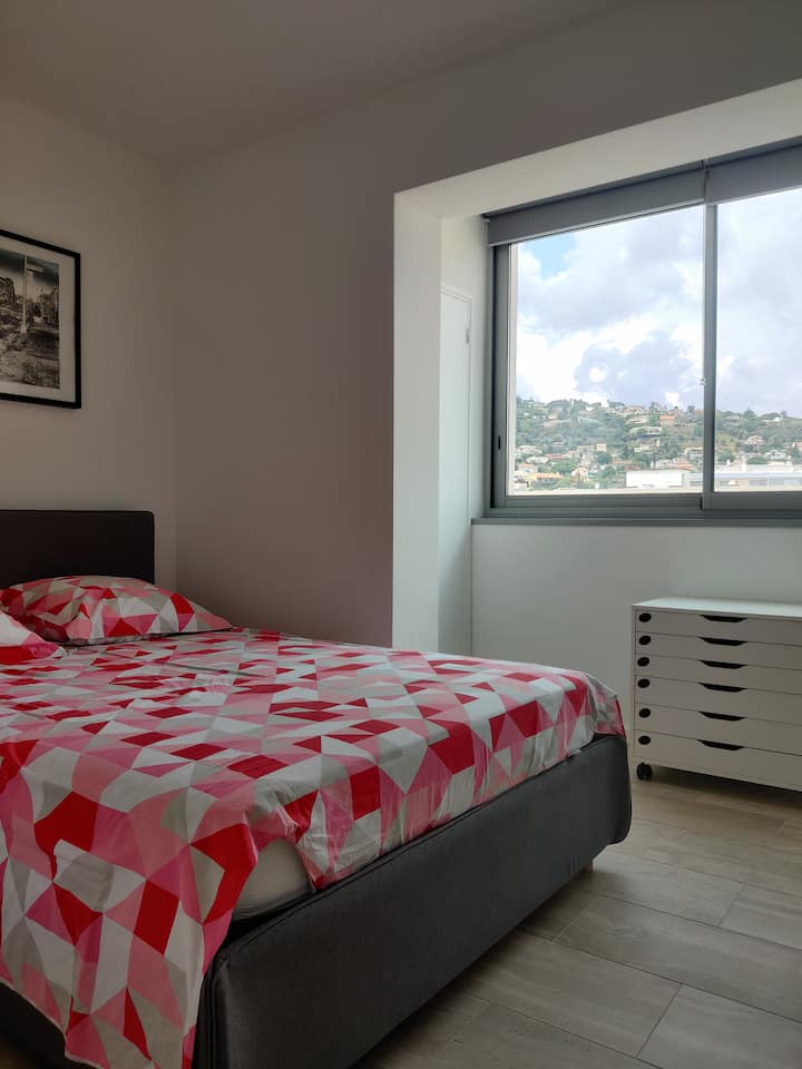 Chambre 2, lit 140x200 cm