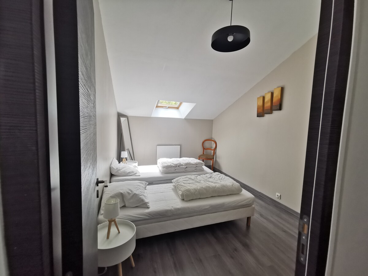 Dhomë gjumi në katin përdhes 2