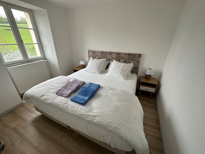 غرفة النوم الثانية مع سرير من 180x200 سم (وحدات أيضا في 2 سرير من 90x200 سم)