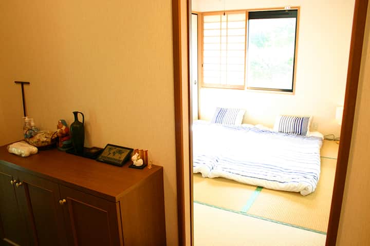 Dhoma dhe hyrje të stilit japonez