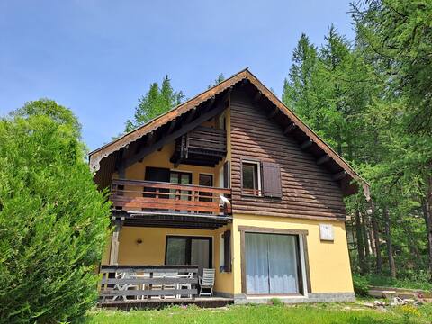 Chalet 8 to 11 people - 5 bedrooms + studio option