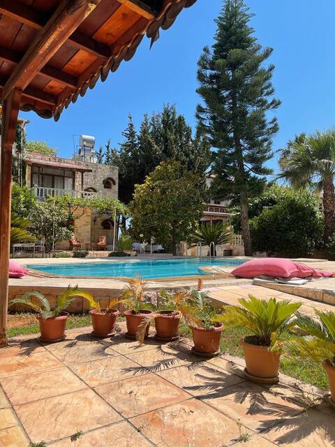 Detached Villa with Pool (private pool)