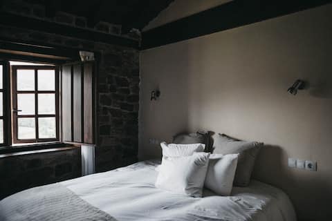 Finca las Bardas Room 4 with view of valley