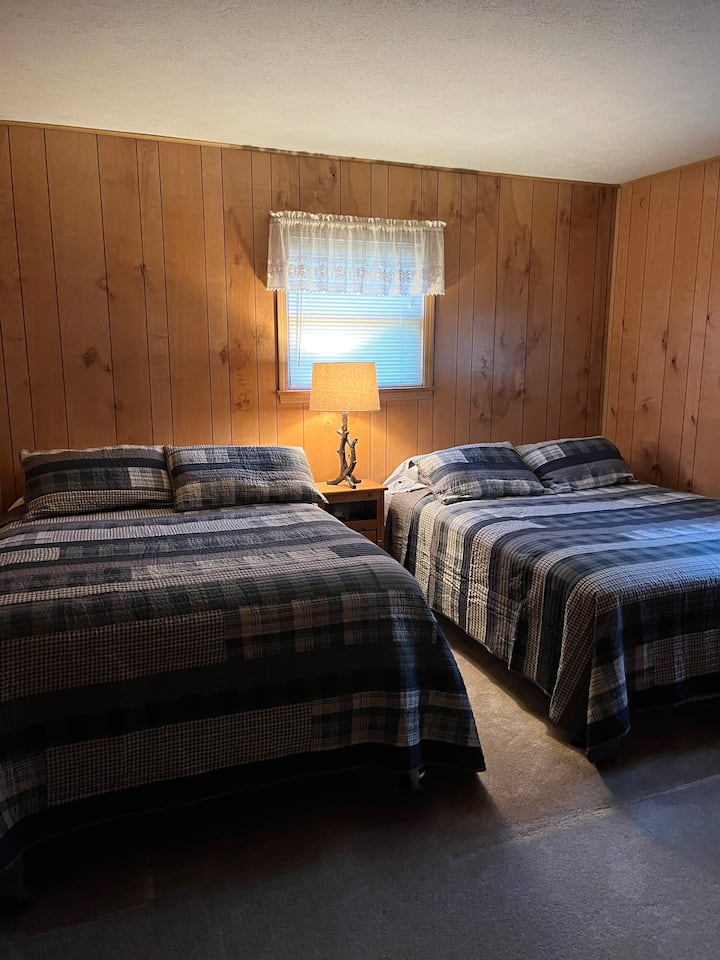 საძინებელი 1