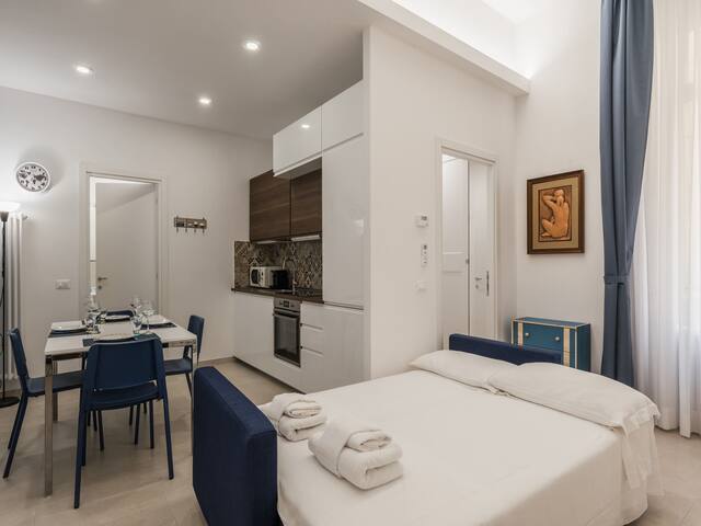 The Best Rent – Cozy apartment close to San Pietro gallery image 5