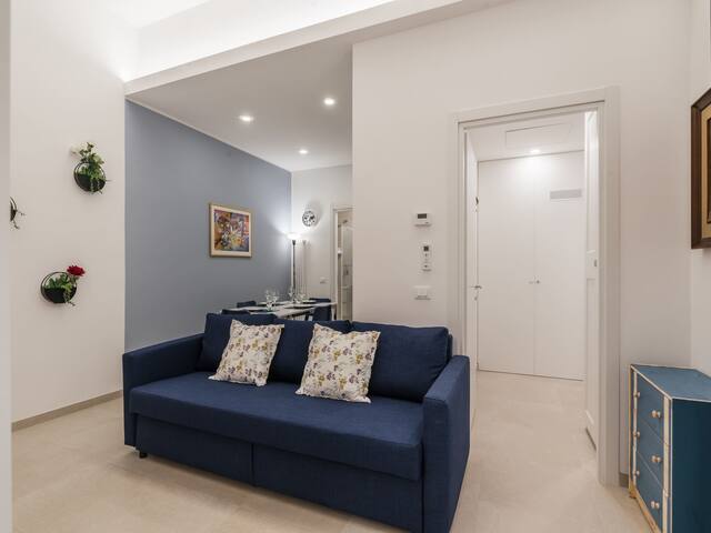 The Best Rent – Cozy apartment close to San Pietro gallery image 3