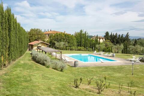 Badia di Morrona-Villa Selvicciola – Tuscany, Italy