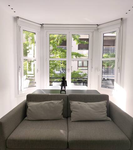 Newly Opened Alameda Home gallery image 2