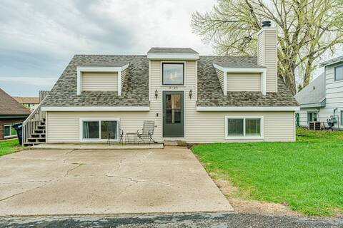Bismarck Bungalow on Manitoba Ln