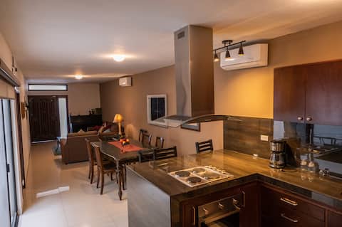 Popular Airbnb listing: Family House with 3 Bedrooms in the Center in Los Mochis