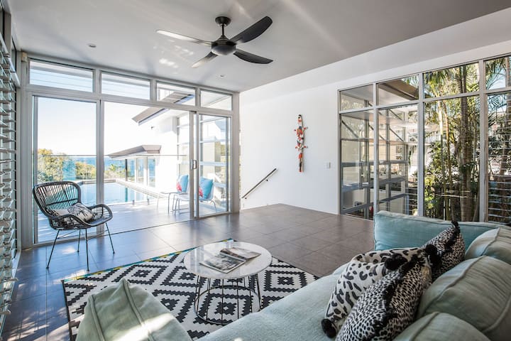 Coastal Luxury: Private Pool, Ocean Vista gallery image 3