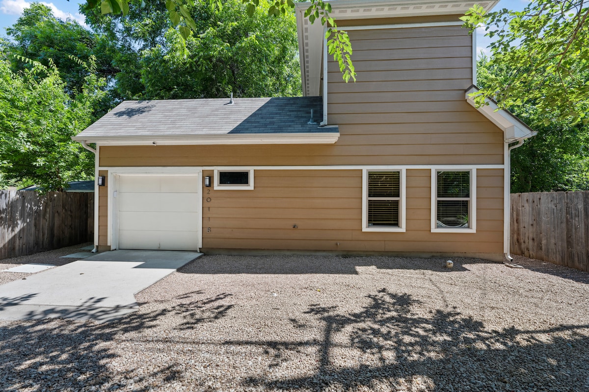 Cozy Relaxing 2BR Stay | East Austin near Downtown
