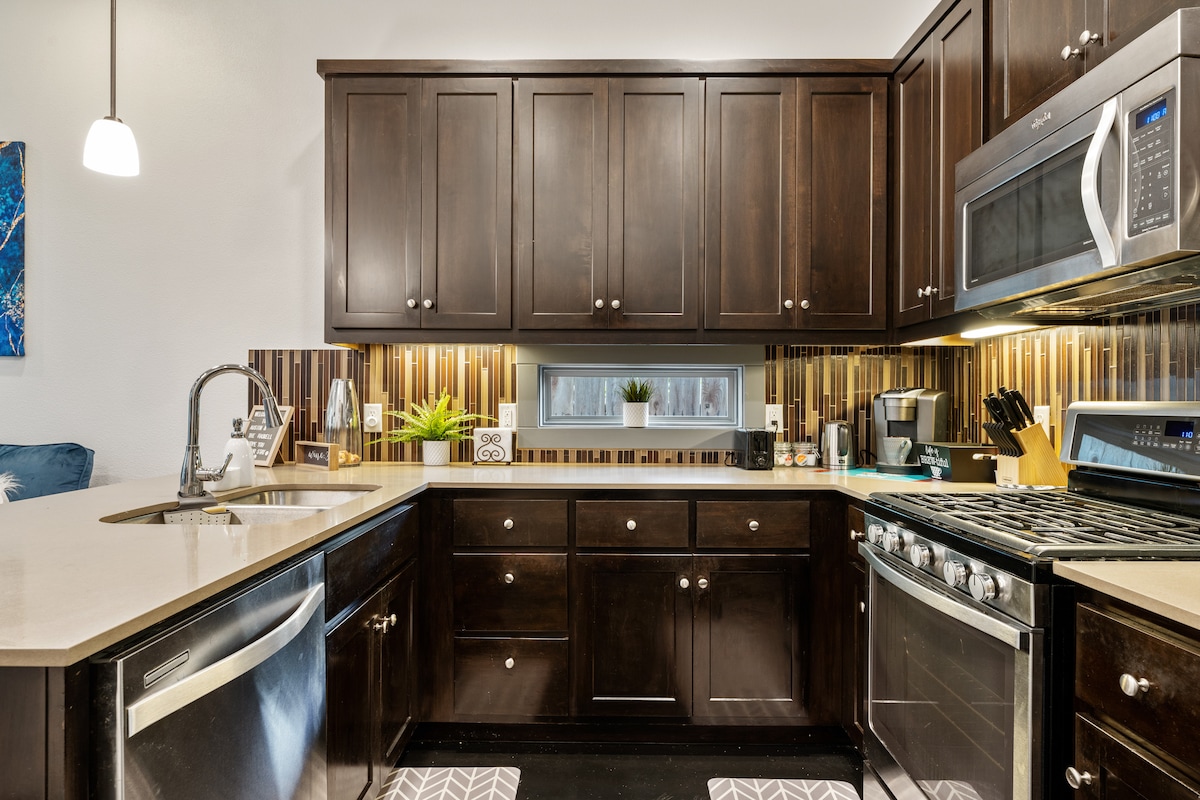Cozy Relaxing 2BR Stay | East Austin near Downtown