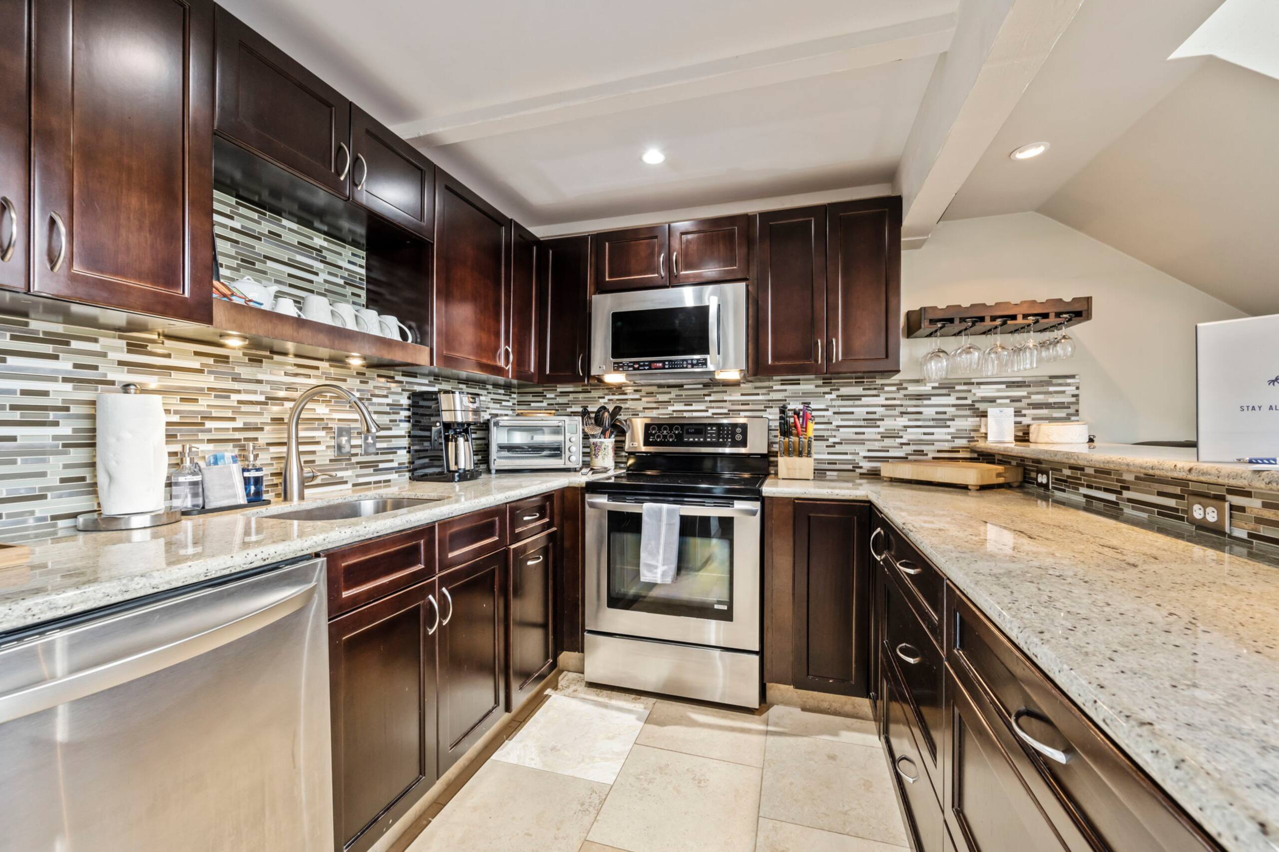 Condo in Kihei · ★4.78 · 2 bedrooms · 2 beds · 1 private bath - Image 7