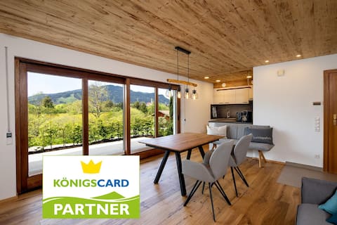 Successful Airbnb property: Apartment close to the mountains with terrace - Adults only in Pfronten