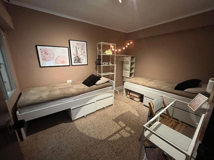 Chambre avec 2 lits simples