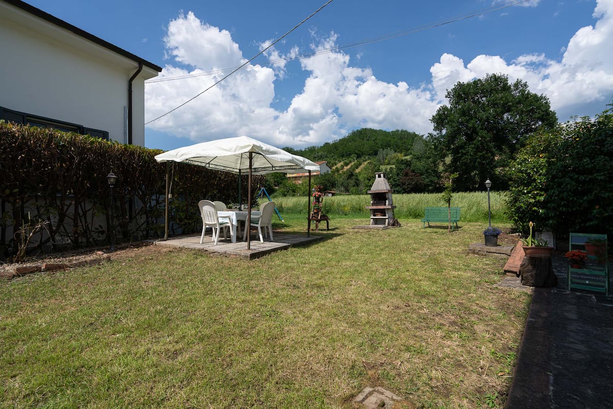 Tuscany Home — Giardino, parcheggio e barbecue — 23