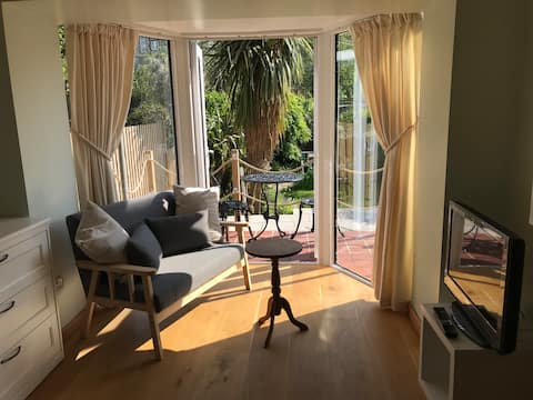 Top Airbnb: The Garden Studio in South Hams