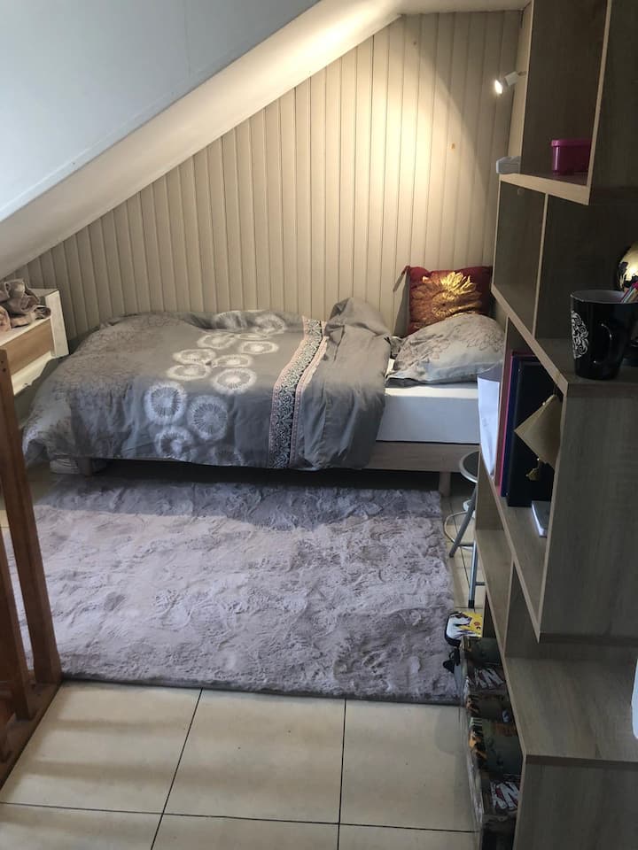 Studio 6 bis Hyper centreville Apartments for Rent in Amiens, Hauts