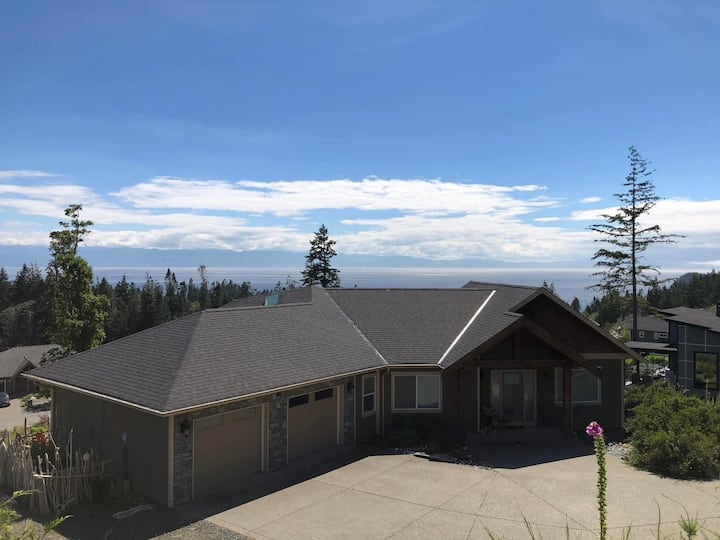 2 Bedrooms Suite In Sooke - Sooke