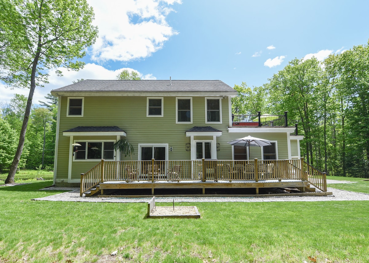 Beach Access, Private Home Near the Lake Houses for Rent in