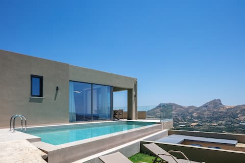 Successful Airbnb property: Villa Epsilon Heated Pool in Περιφερειακή Ενότητα Ρεθύμνης
