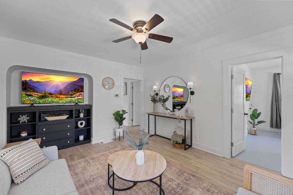 New Listing!Home In Downtown Sac