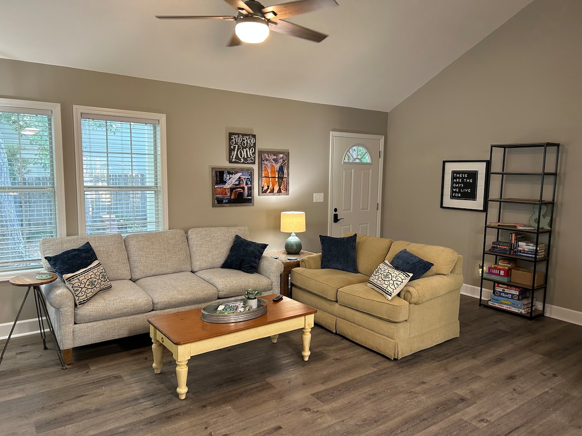 Top Airbnb: Turtle Creek Cottage in Murrells Inlet