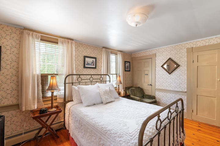 Საძინებელი №1: მეფე ჯეიმს II აპარტამენტი,  რომელიც მდებარეობს პირველ სართულზე 