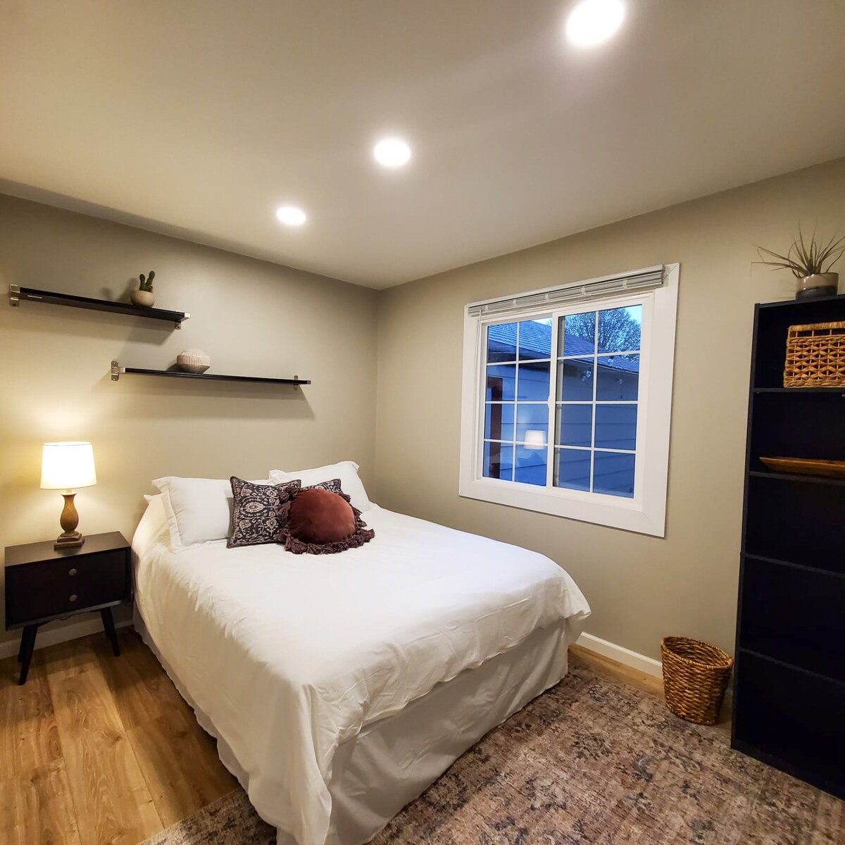 ห้องนอนควีนไซส์