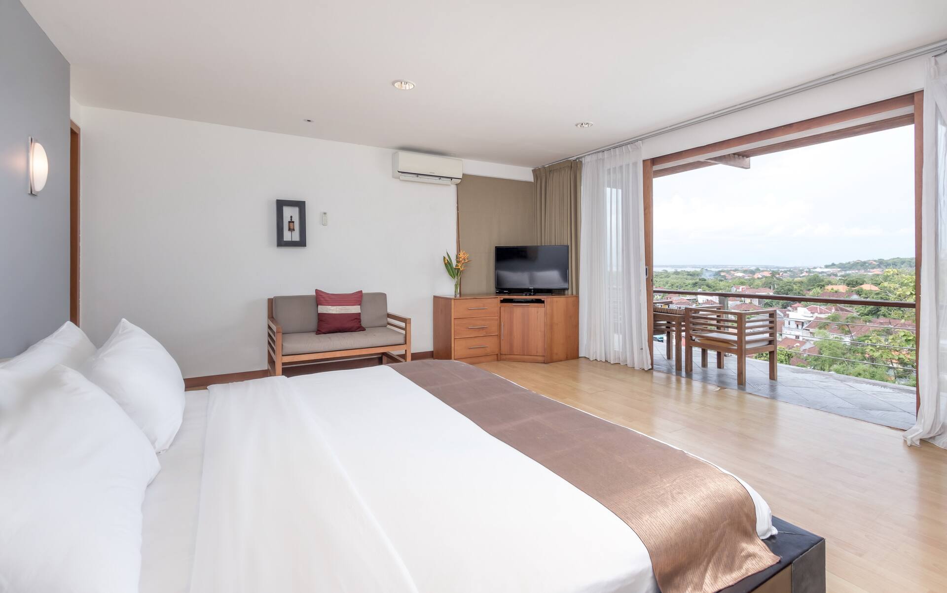 Panoramic Bayview Estate 10 Bedroom Private Villa in Jimbaran 3