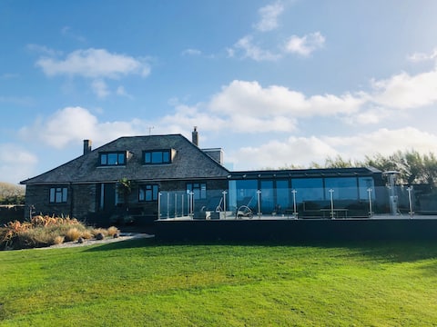 Amazing Harlyn Home - sleeps 14