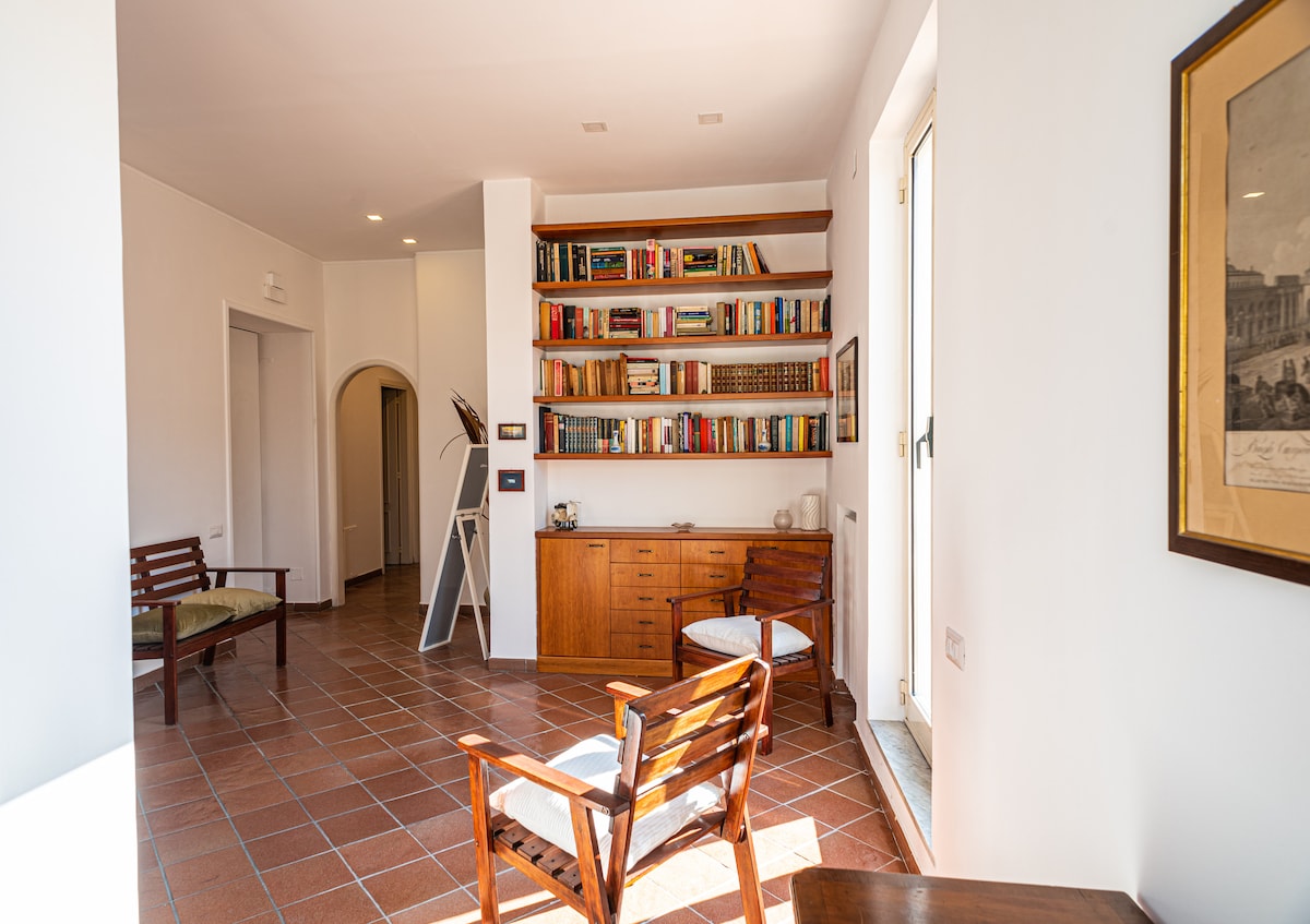 knižnica v salóniku 