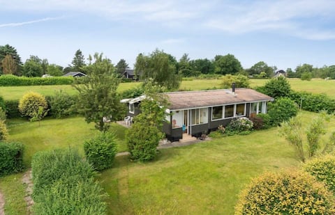 Charming cottage on Bogø