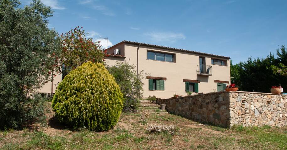 Cal Cabrer gallery image 2