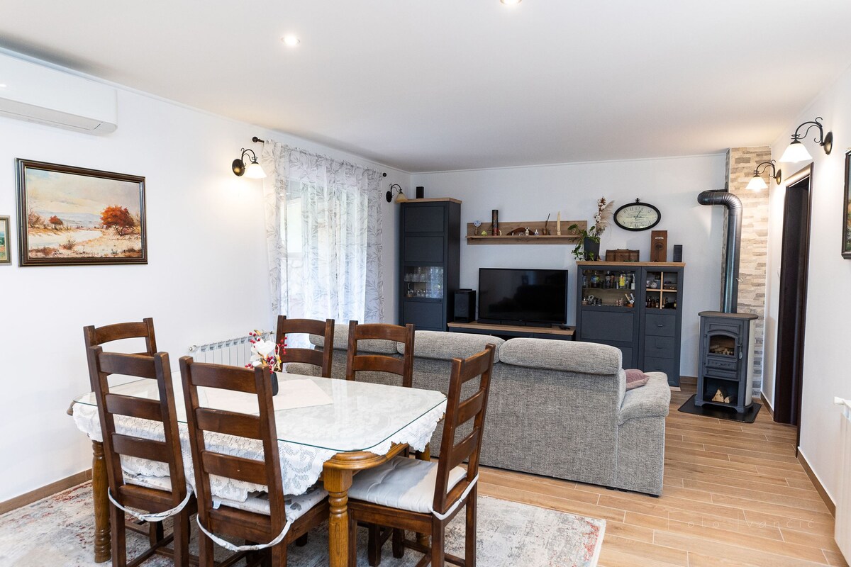 მისაღები ოთახი