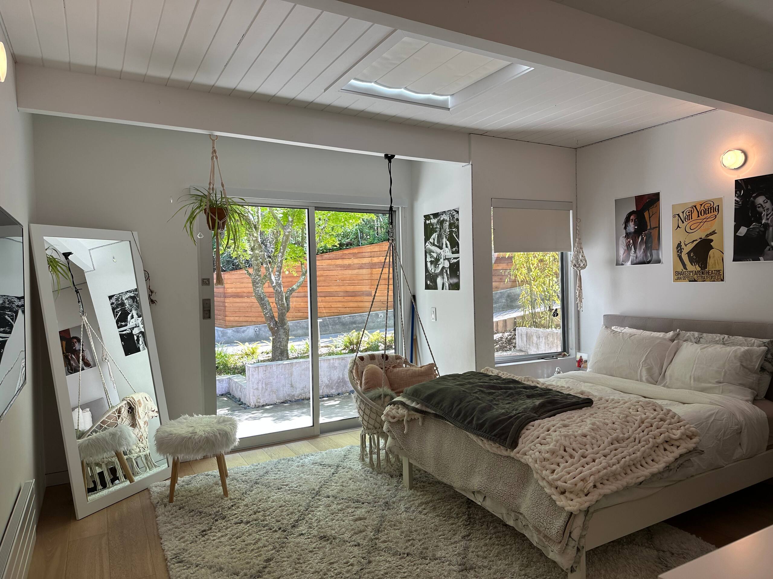Modern Mill Valley Home with Hot Tub & Fire Pit - Photo 8