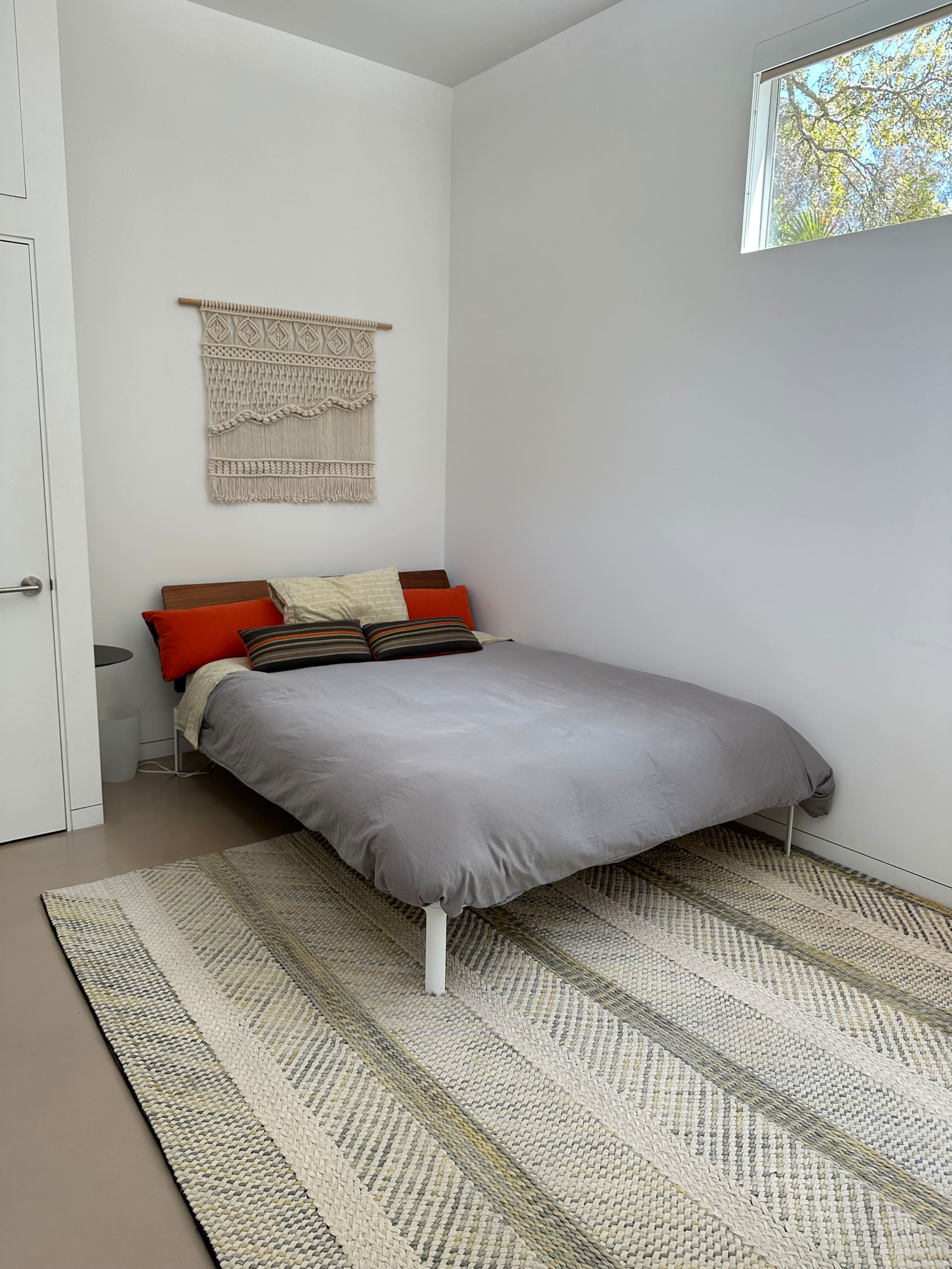 Modern Mill Valley Home with Hot Tub & Fire Pit - Photo 7