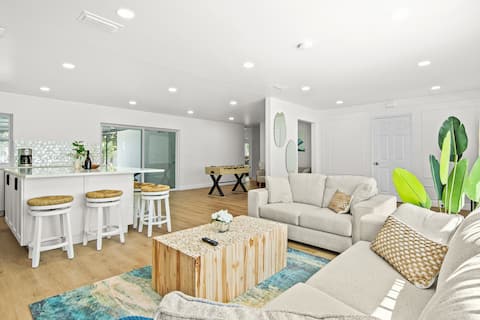 Tropical Island Oasis: Heated Pool, Best Beaches!