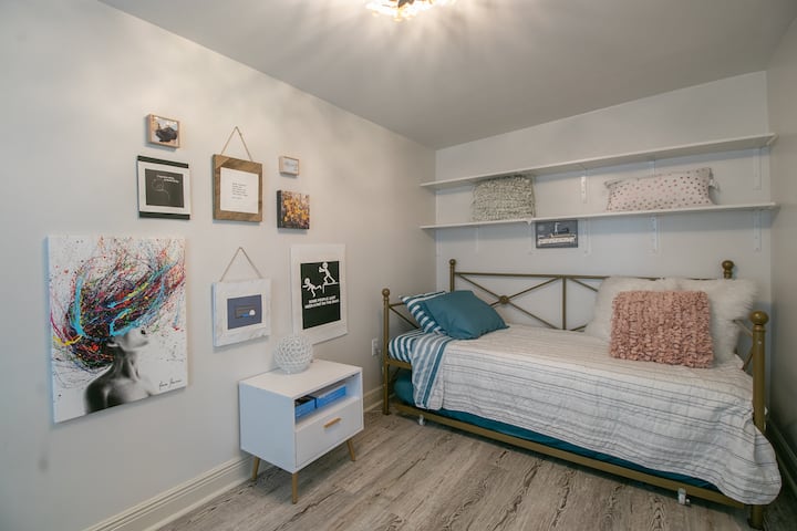 Sofá cama con cama nido