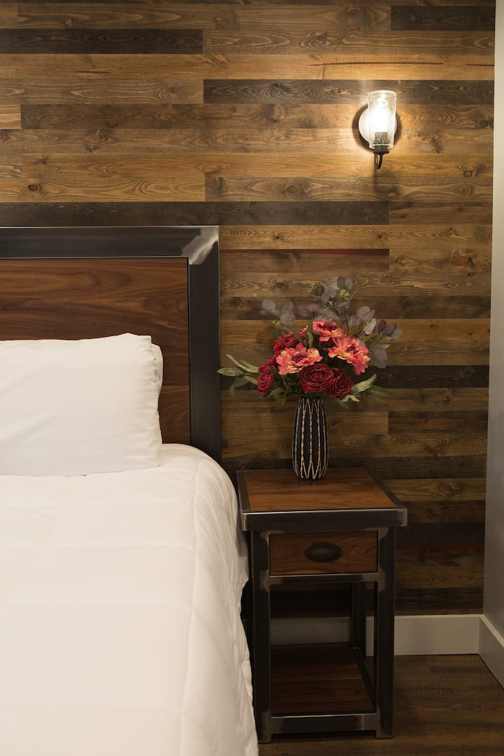 Dimmable wall sconces
Wild Oaks Metal Works end tables