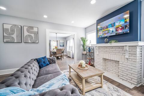 Lavish 3bd 1 ba house-Free Parking-10 min to EWR.