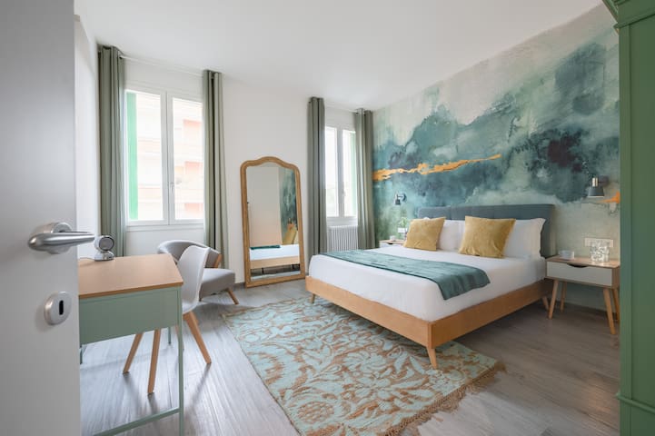 Pollaiolo 350mt from Tram New Design Urban Chic