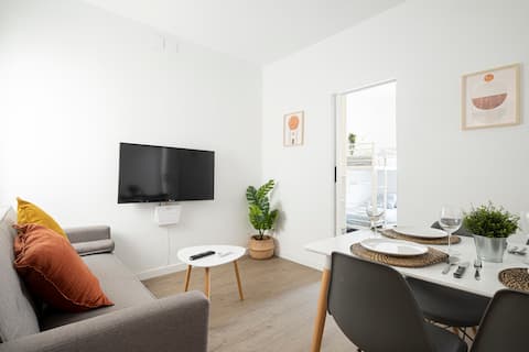 apartment near the beach for 5p