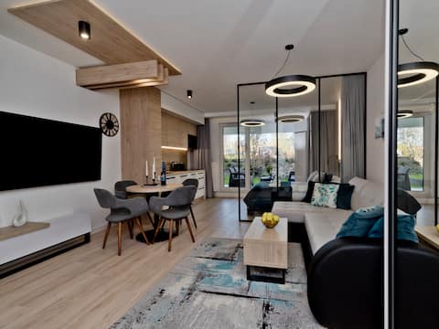 BlueApartPL Stylish studio by the cliff