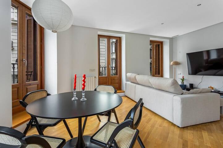 Apartamento en SAlAMANCA, CON ViSTAS TOP!* gallery image 2